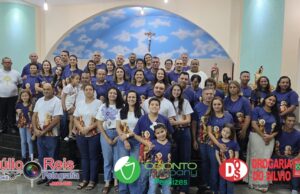 Encerramento da festa em louvor a Santo Expedito e São Sebastião movimenta o bairro Novo Horizonte.