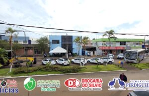 No dia 26 de junho, o prefeito Fernando Marangoni, o vice-prefeito William Gonçalves e a Câmara de Vereadores realizaram a entrega de uma nova frota de veículos e maquinários para reforçar os serviços prestados à população de Perdizes.