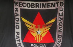 POLÍCIA MILITAR PRENDE MULHER POR TRÁFICO DE DROGAS E APREENDE ENTORPECENTES EM PATROCÍNIO