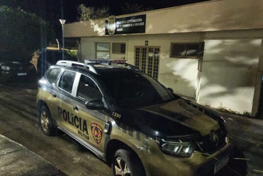 Polícia Militar prende autor de violência doméstica e evita possível feminicídio em Perdizes-MG.