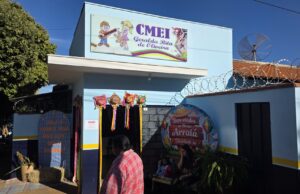 Momento Julino reúne famílias e encanta com apresentações das crianças no CMEI Geralda Rita de Oliveira.