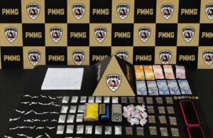 SANTA JULIANA – POLÍCIA MILITAR DESARTICULA PONTOS DE TRÁFICO E APREENDE GRANDE QUANTIDADE DE DROGAS EM DUAS OCORRÊNCIAS.