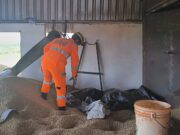 Ocorrência de vítima soterrada por silo de grãos EM ARAXÁ-MG